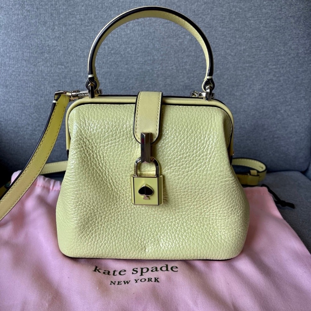 Kate Spade New York  REMEDY SMALL TOP HANDLE BAG
